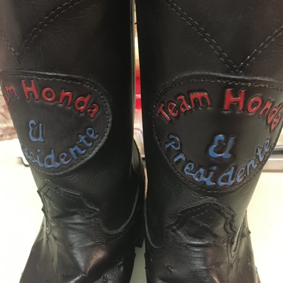 Prez of American Honda Larry Mahan Full Quill Ostrich Ropers - Picture 2 of 15